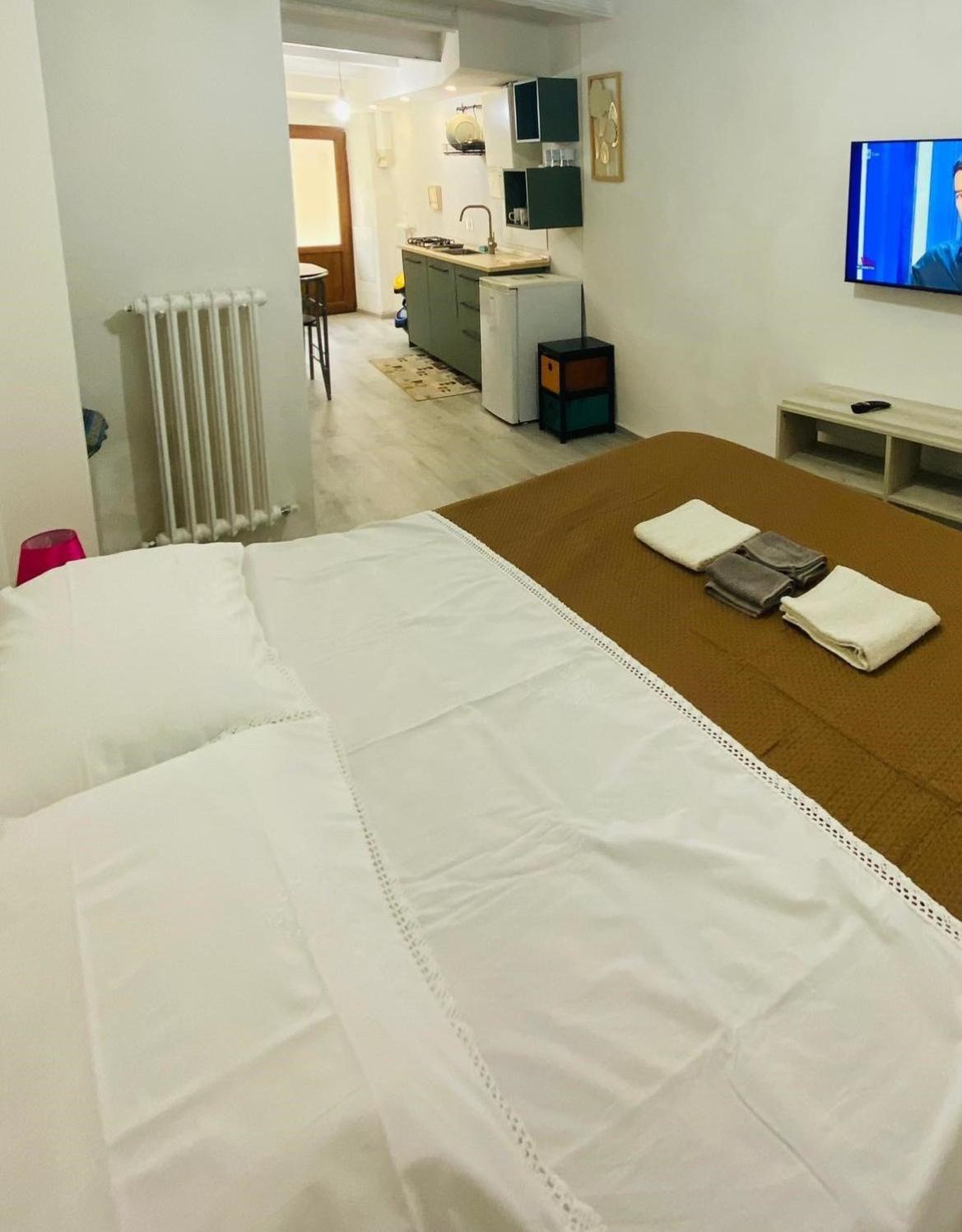 شقة La Casa Colorata تْشيتّا دي كاستيلّو المظهر الخارجي الصورة